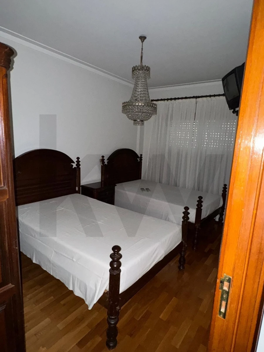 Apartamento T2 para Venda em Mafamude e Vilar do Paraíso Foto 5