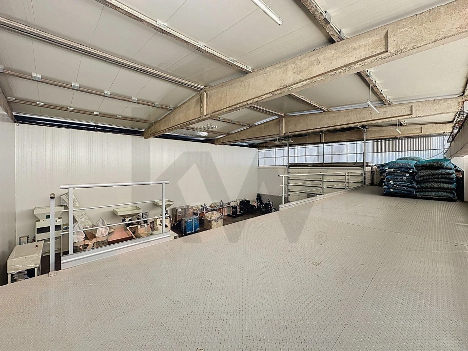 Armazém para Venda em São João de Ver Foto 30