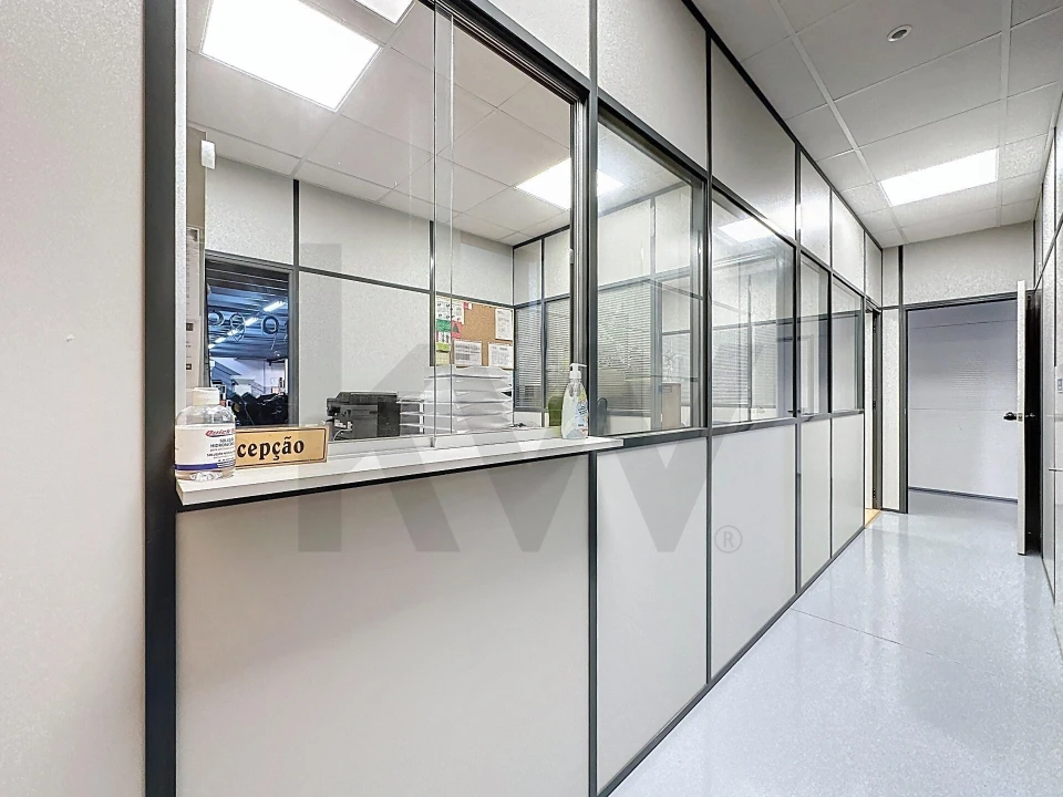 Armazém para Venda em São João de Ver Foto 22