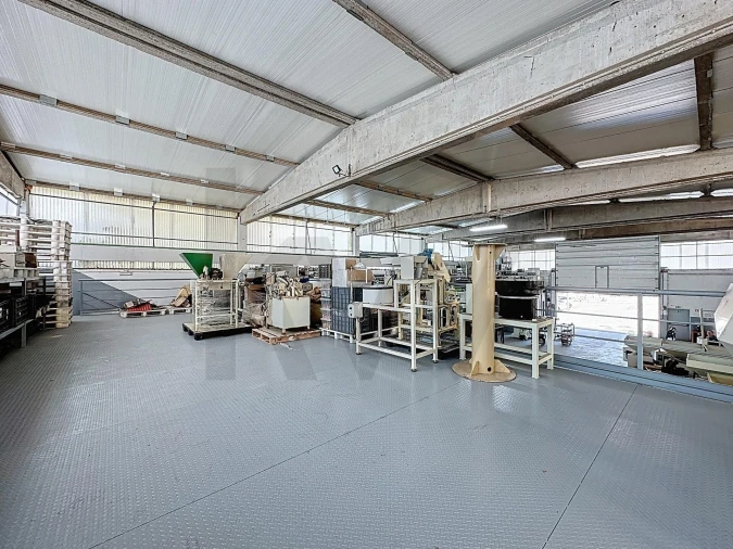 Armazém para Venda em São João de Ver Foto 13