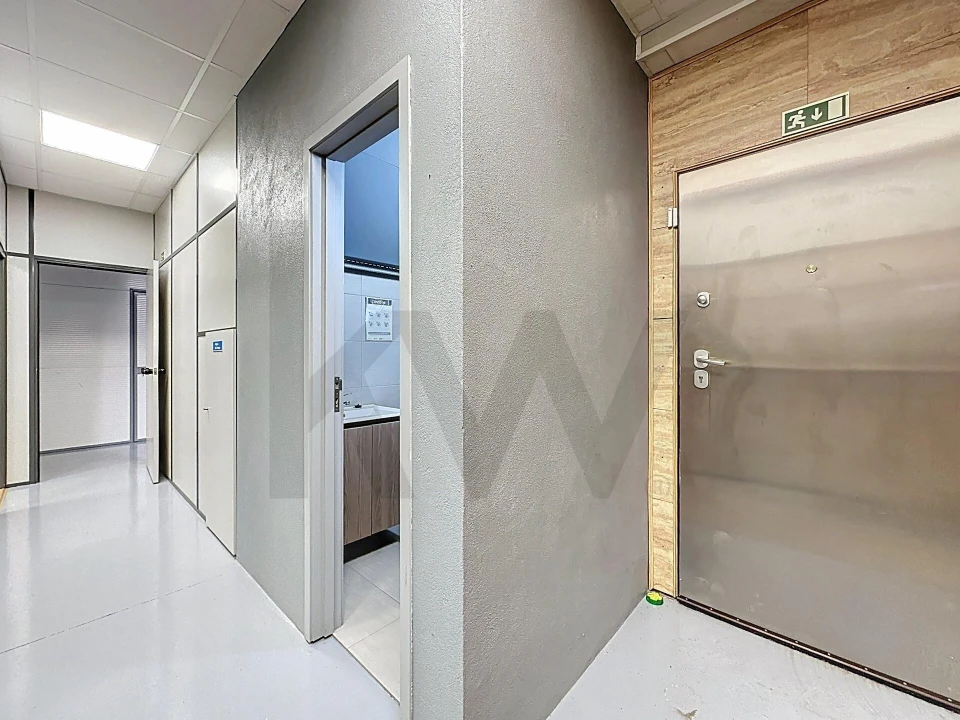 Armazém para Venda em São João de Ver Foto 23