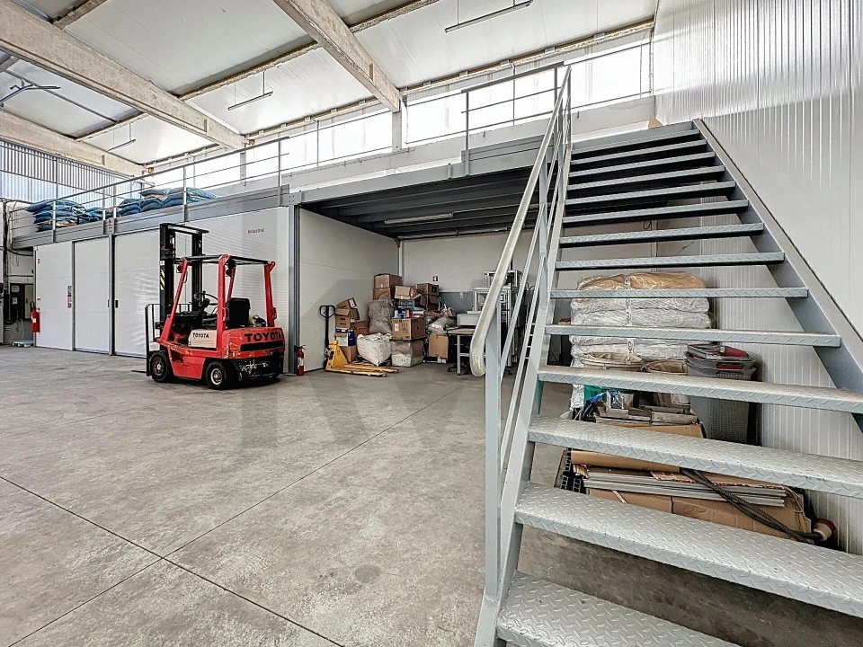 Armazém para Venda em São João de Ver Foto 27