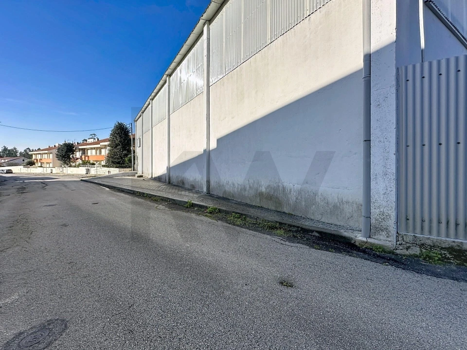 Armazém para Venda em São João de Ver Foto 32