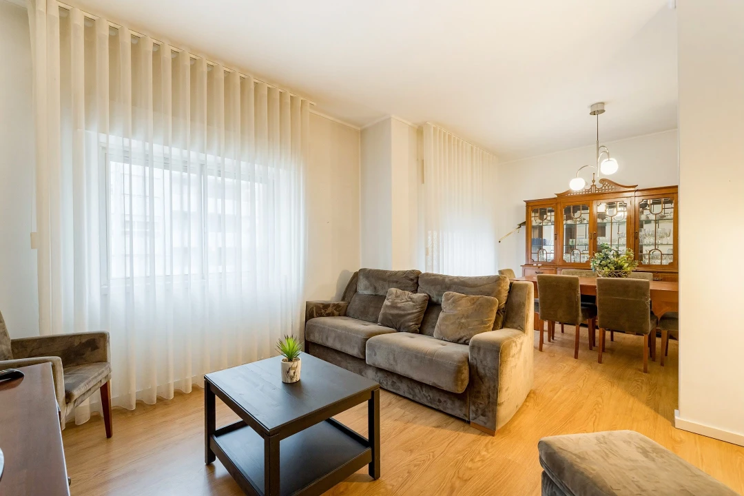 Apartamento T3 para Venda em Barcelos, V.Boa, V.Frescainha Foto 1