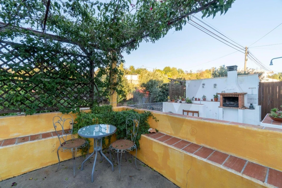 Moradia T4 para Venda em Santa Barbara de Nexe Foto 33