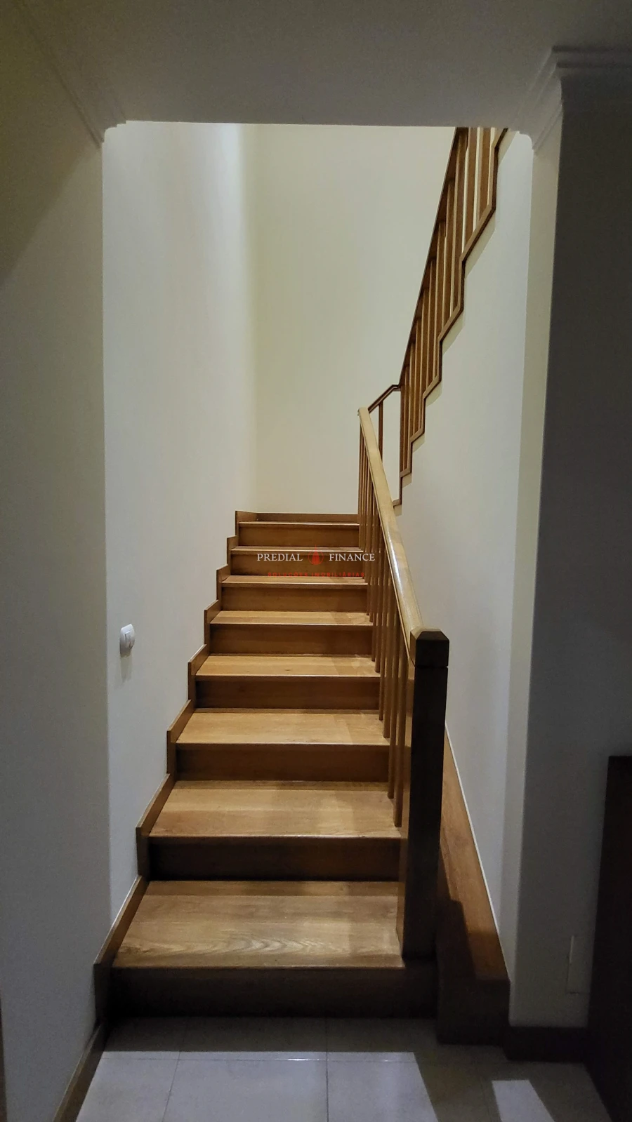 Moradia T4 para Venda em Castêlo da Maia Foto 10