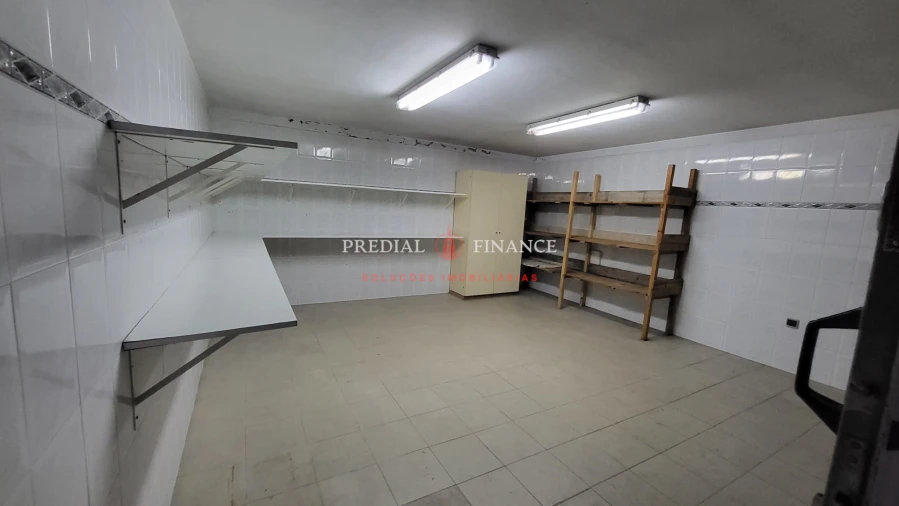 Moradia T4 para Venda em Castêlo da Maia Foto 29