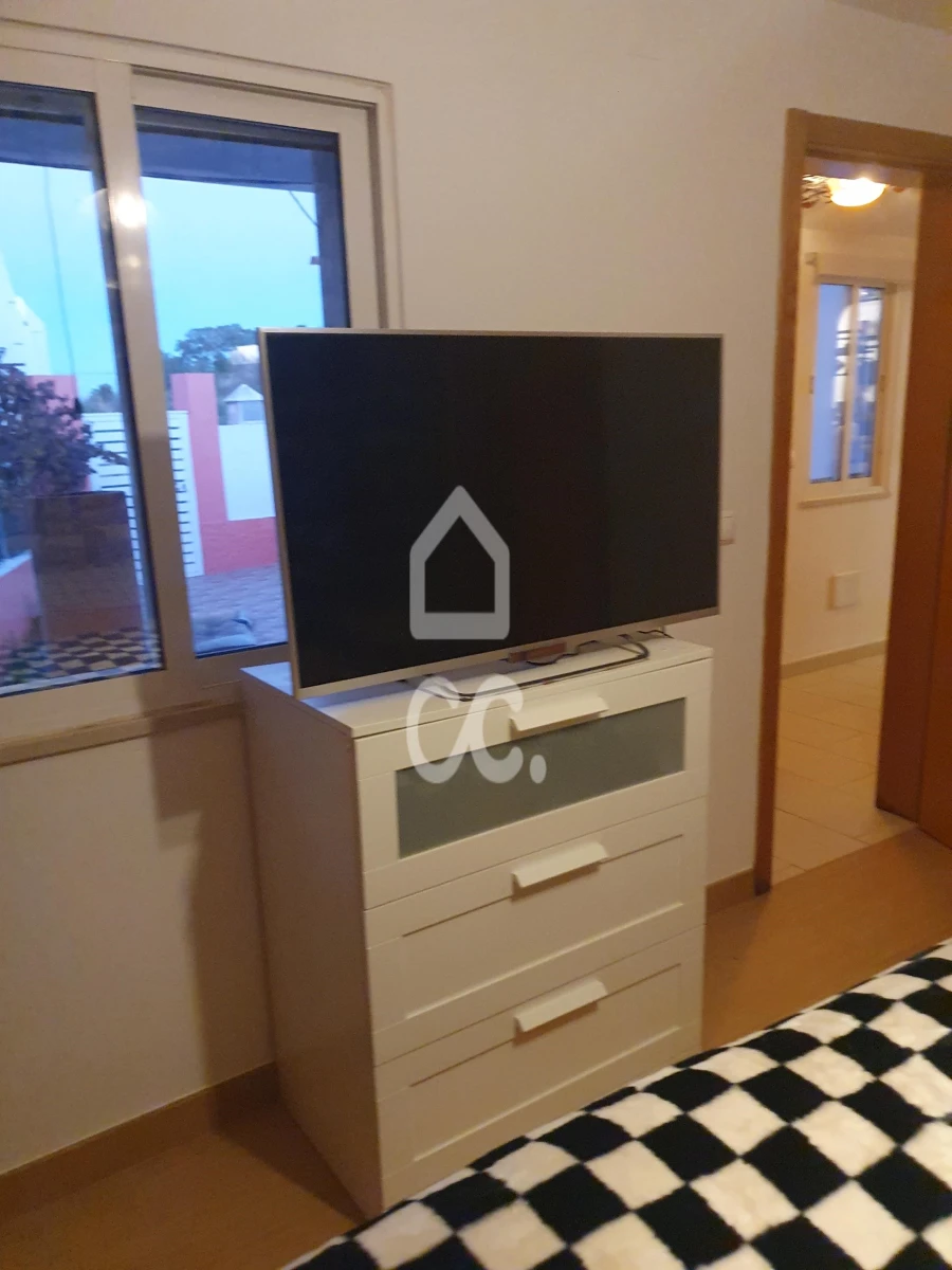 Moradia T3 para Venda em Martim Longo Foto 8