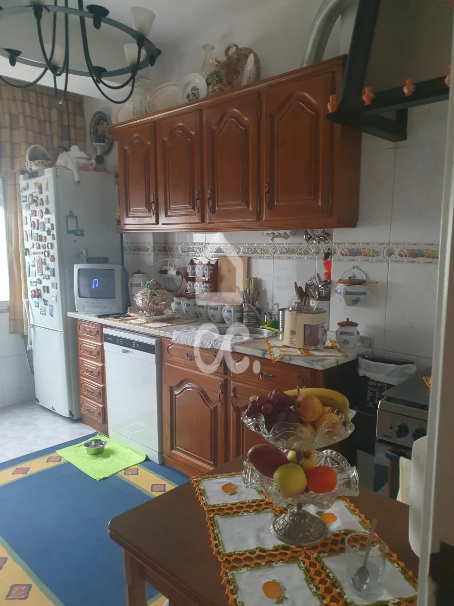 Apartamento T2 para Venda em Falagueira-Venda Nova Foto 5