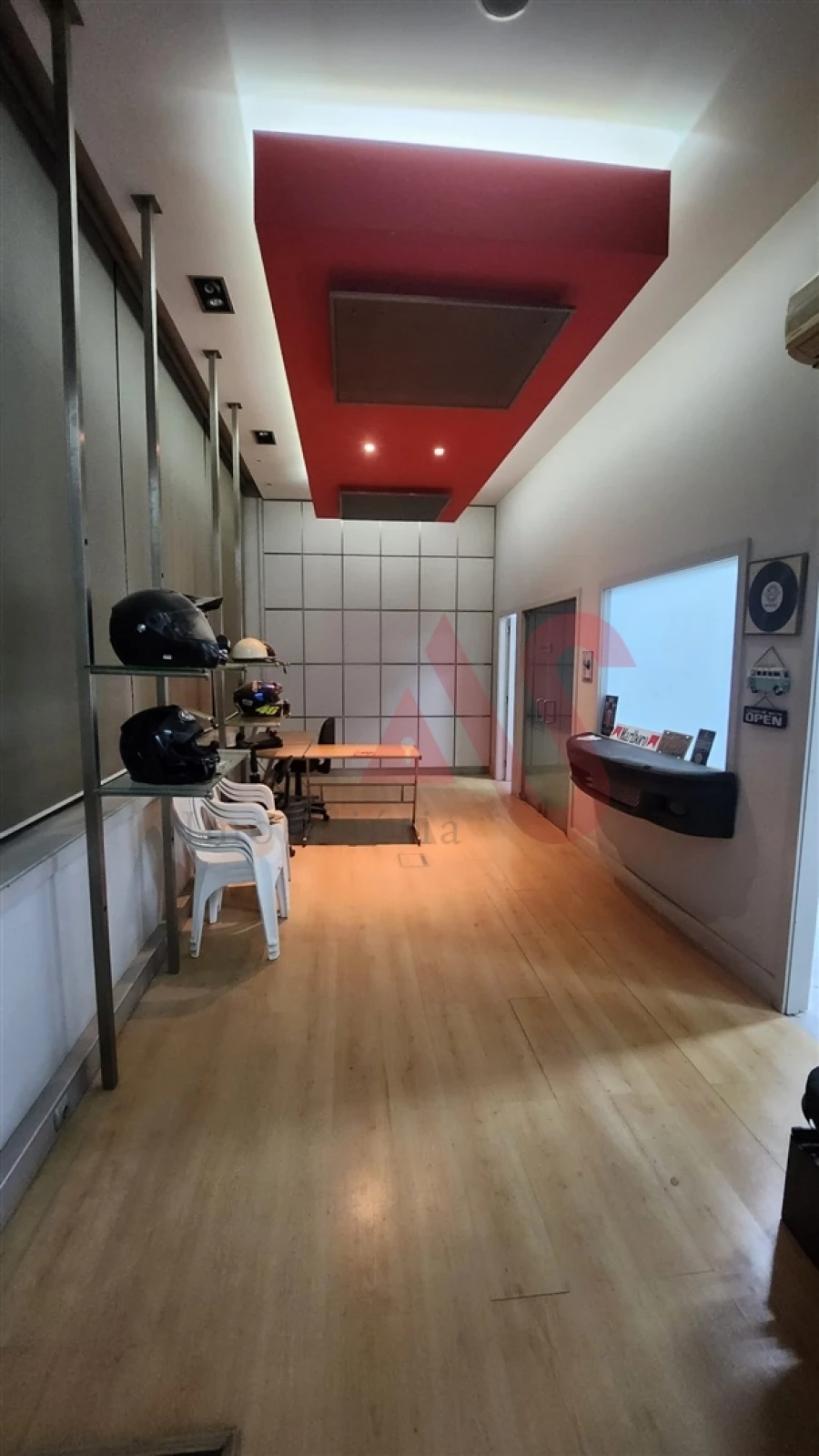 Armazém para Arrendamento em Santo Tirso, Couto (Santa Cristina e São Miguel) e Burgães