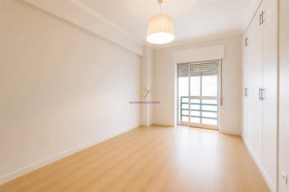 Apartamento T3 para Venda em União das Freguesias de Setúbal