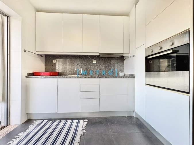 Apartamento T4 para Venda em São Mamede de Infesta e Senhora da Hora Foto 2