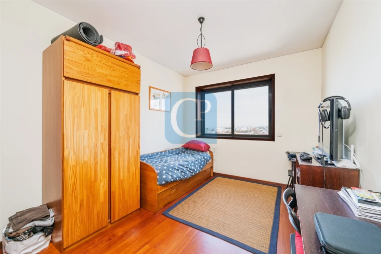 Apartamento T4 para Venda em Ramalde Foto 24