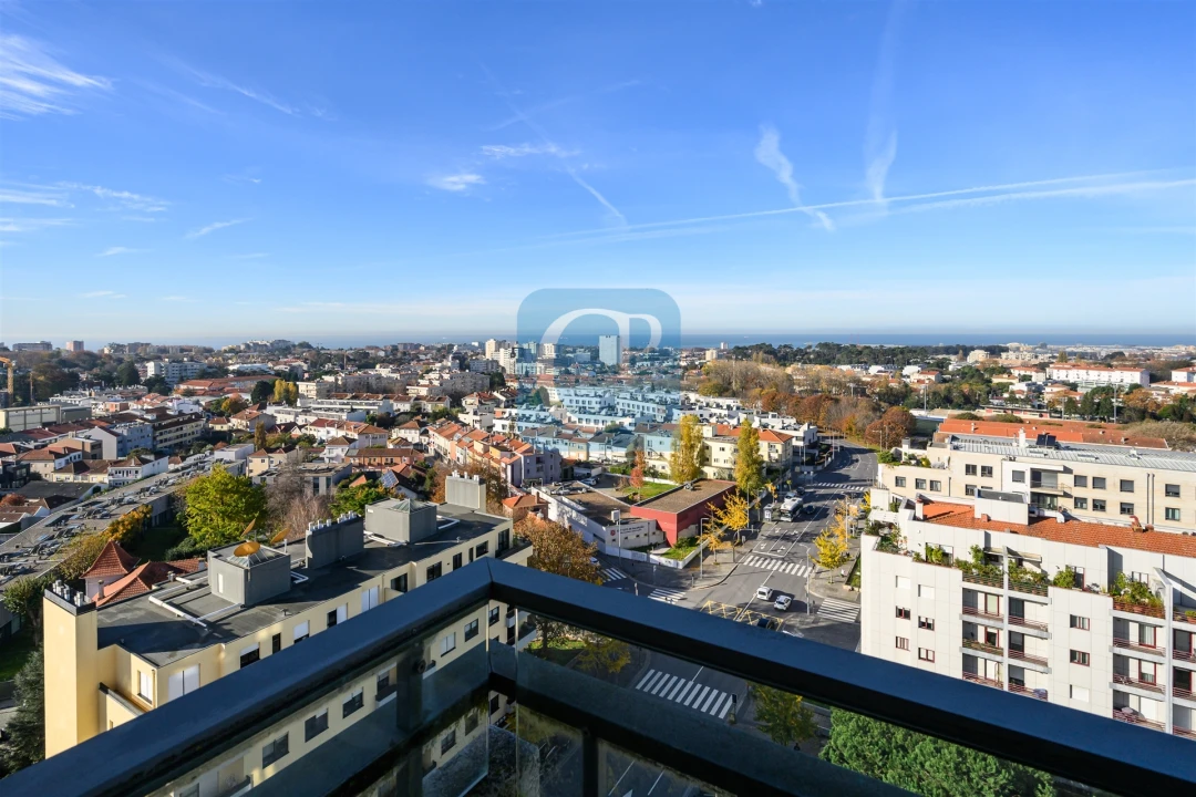 Apartamento T4 para Venda em Ramalde Foto 10