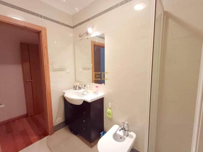 Apartamento T3 para Venda em Buarcos Foto 29