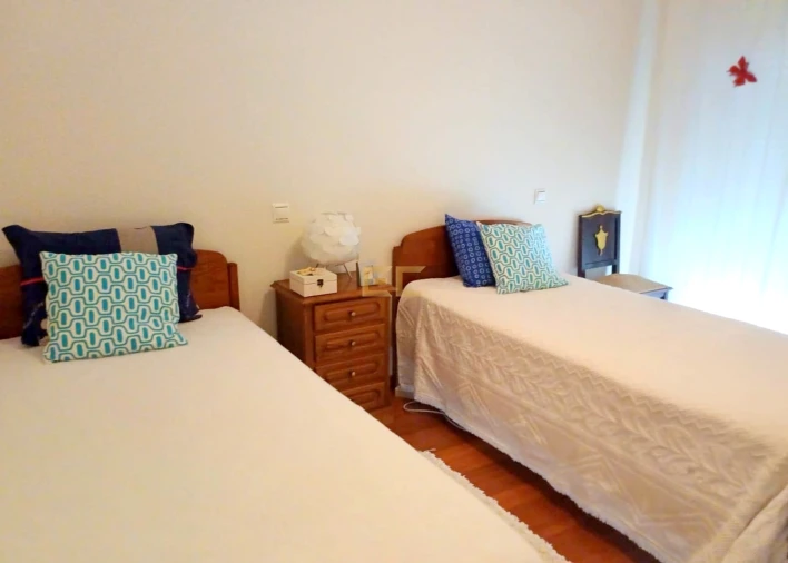 Apartamento T3 para Venda em Buarcos Foto 13