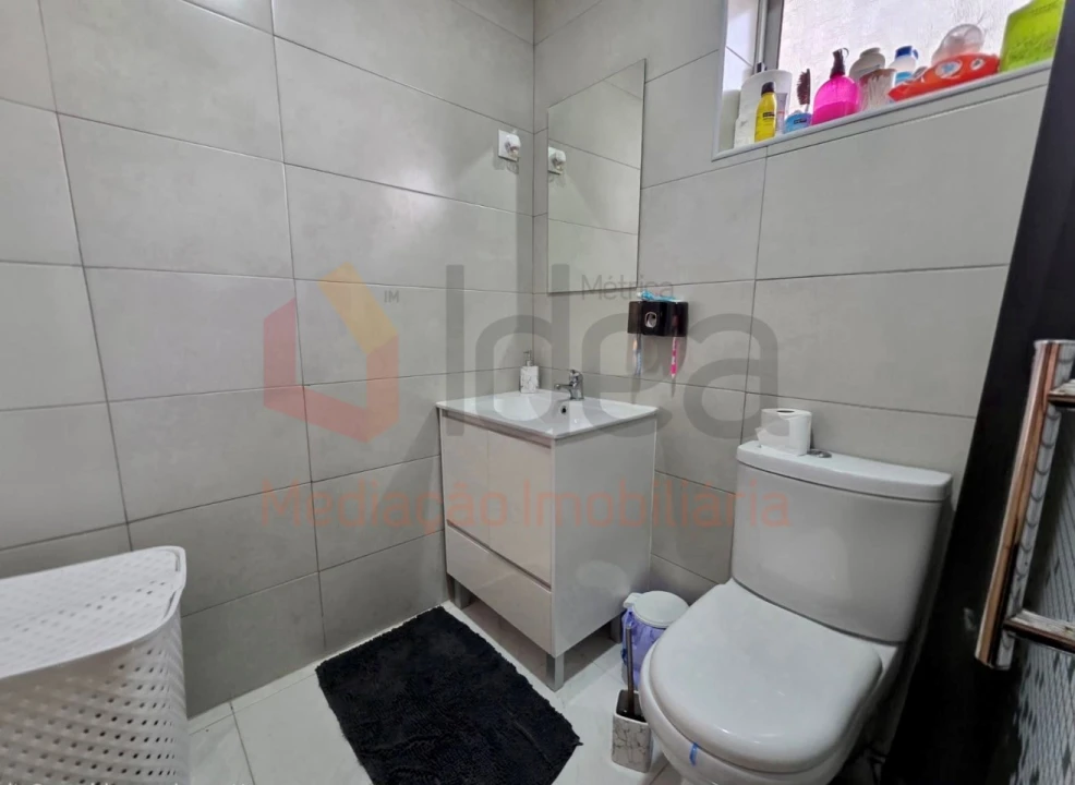 Apartamento T1 para Venda em Baixa da Banheira e Vale da Amoreira Foto 9