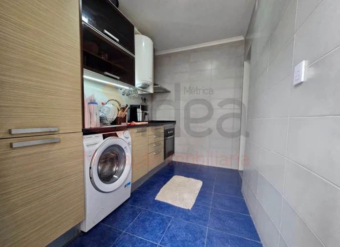 Apartamento T1 para Venda em Baixa da Banheira e Vale da Amoreira Foto 2