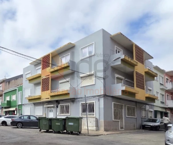 Apartamento T1 para Venda em Baixa da Banheira e Vale da Amoreira Foto 17