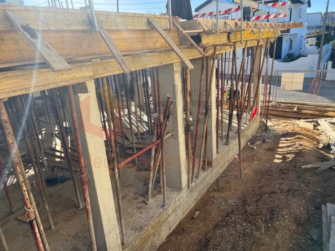 Moradia T3 para Venda em Fernao Ferro Foto 22