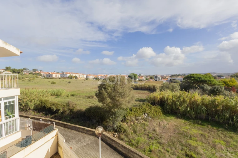 Moradia T6 para Venda em Rio de Mouro Foto 59