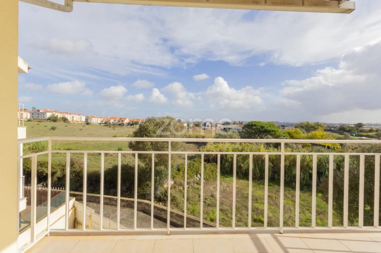 Moradia T6 para Venda em Rio de Mouro Foto 6