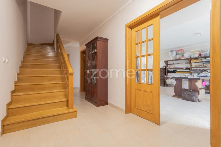 Moradia T6 para Venda em Rio de Mouro Foto 34