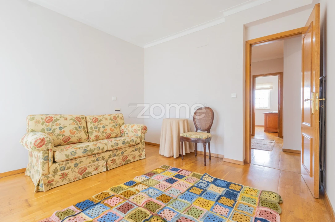 Moradia T6 para Venda em Rio de Mouro Foto 25