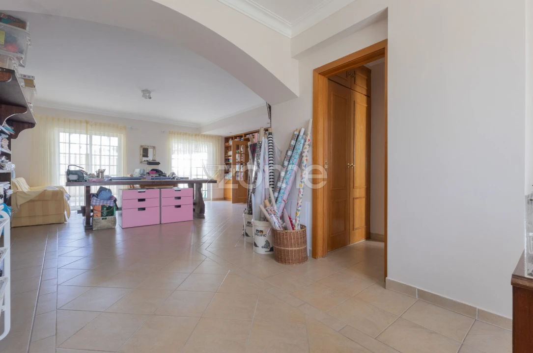 Moradia T6 para Venda em Rio de Mouro Foto 39