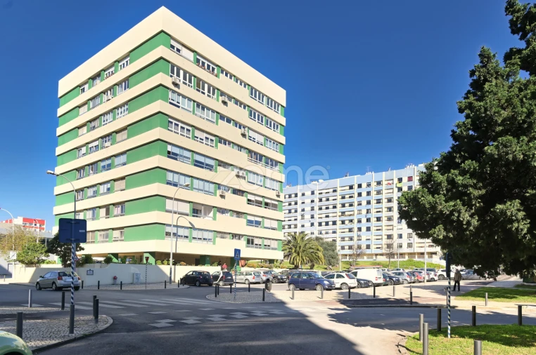 Apartamento T3 para Arrendamento em Oeiras e São Julião da Barra, Paço de Arcos e Caxias