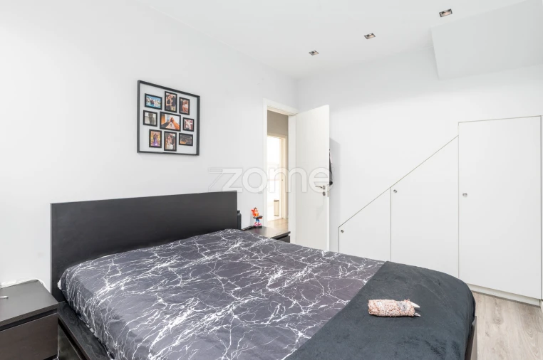 Apartamento T3 para Venda em Queluz e Belas Foto 7