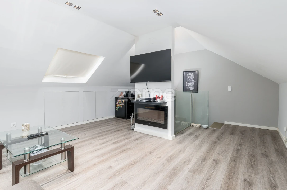 Apartamento T3 para Venda em Queluz e Belas Foto 16