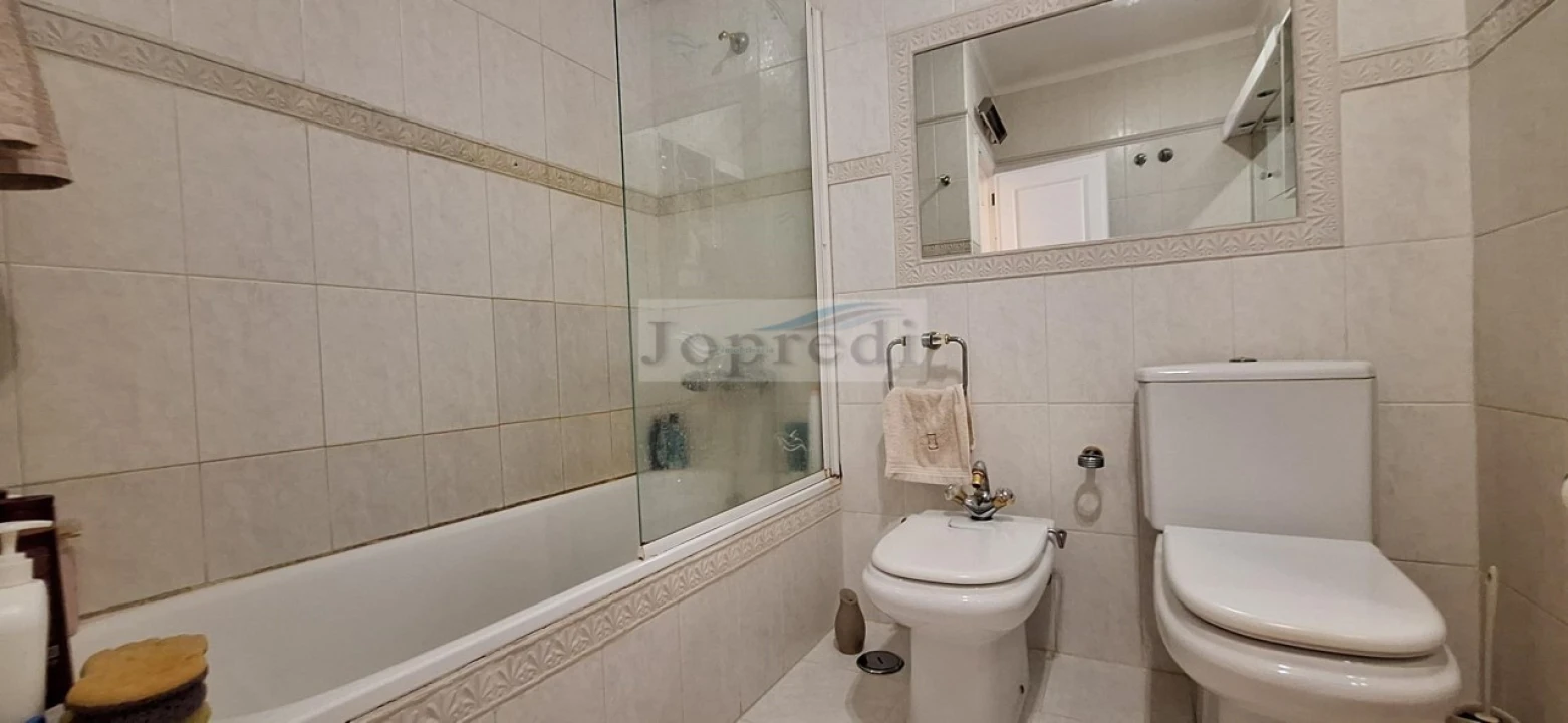 Apartamento T2 para Venda em São Domingos de Rana Foto 16