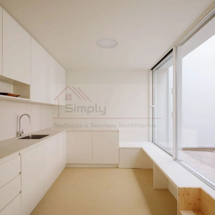 Loja para Arrendamento em Belém Foto 6