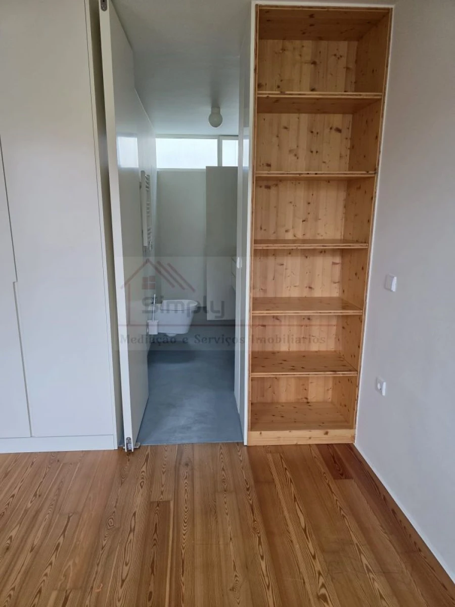 Loja para Arrendamento em Belém Foto 21