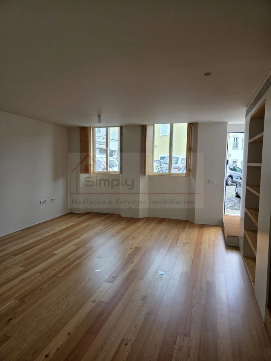 Loja para Arrendamento em Belém Foto 12