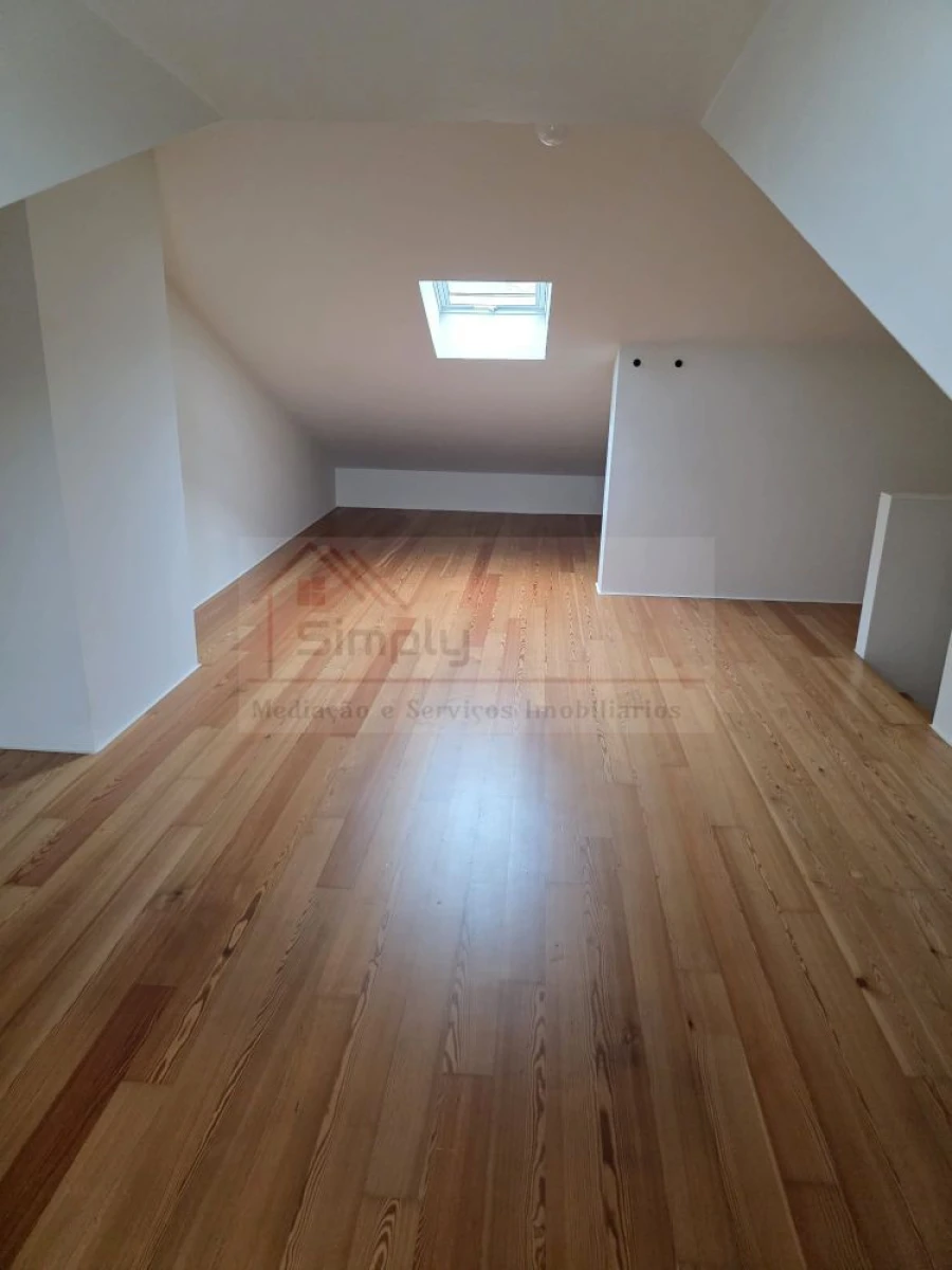 Loja para Arrendamento em Belém Foto 28