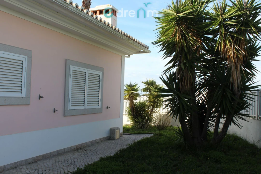 Moradia T3 para Venda em Sesimbra (Castelo) Foto 4