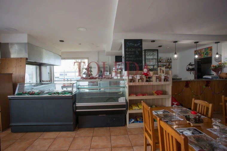 Loja para Venda em Castanheira do Ribatejo e Cachoeiras Foto 3