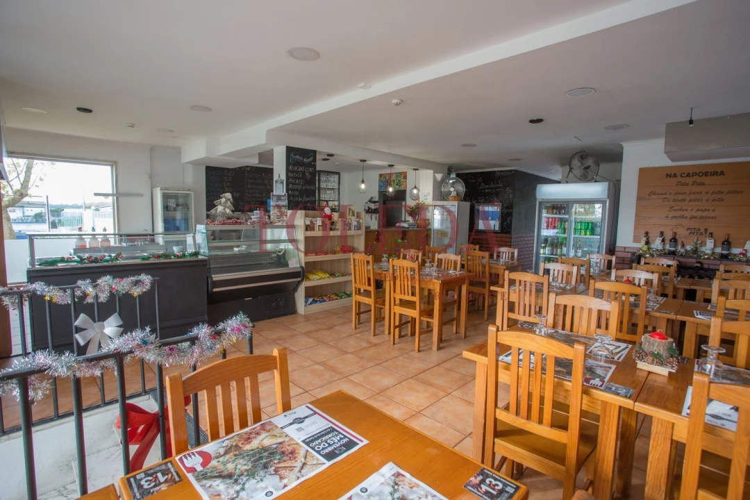 Loja para Venda em Castanheira do Ribatejo e Cachoeiras Foto 1