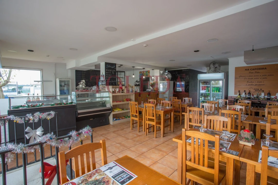 Loja para Venda em Castanheira do Ribatejo e Cachoeiras Foto 19