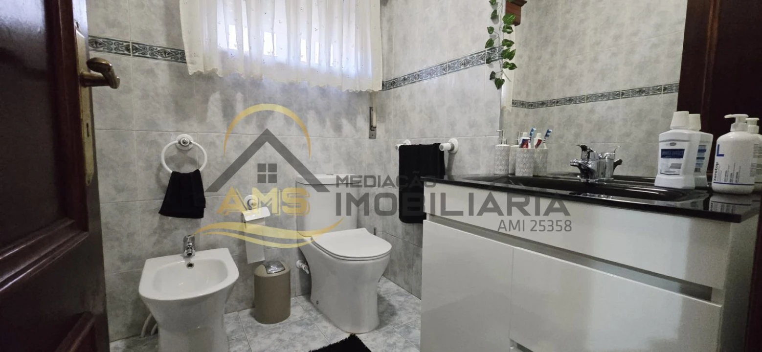 Moradia T4 para Venda em Moreira do Rei e Várzea Cova Foto 69