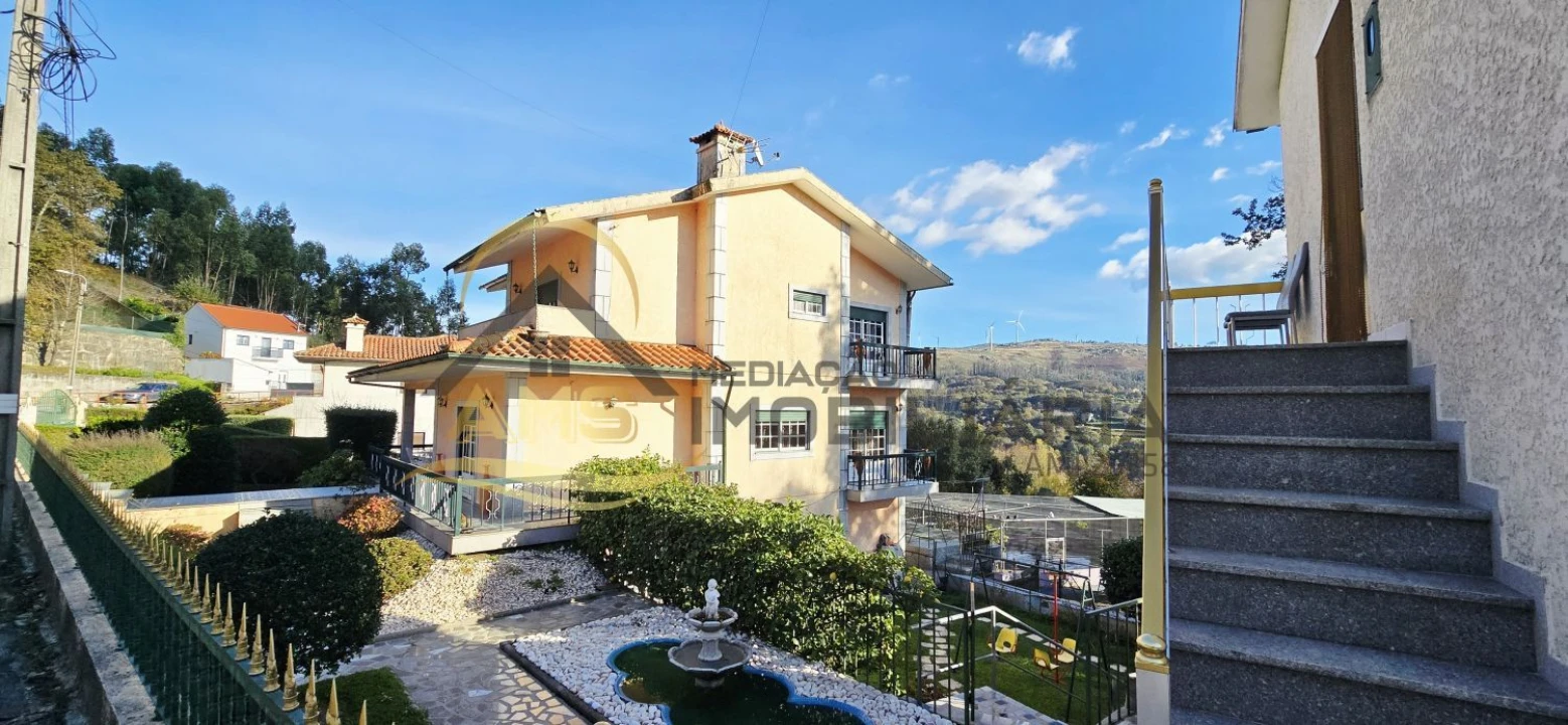 Moradia T4 para Venda em Moreira do Rei e Várzea Cova Foto 7