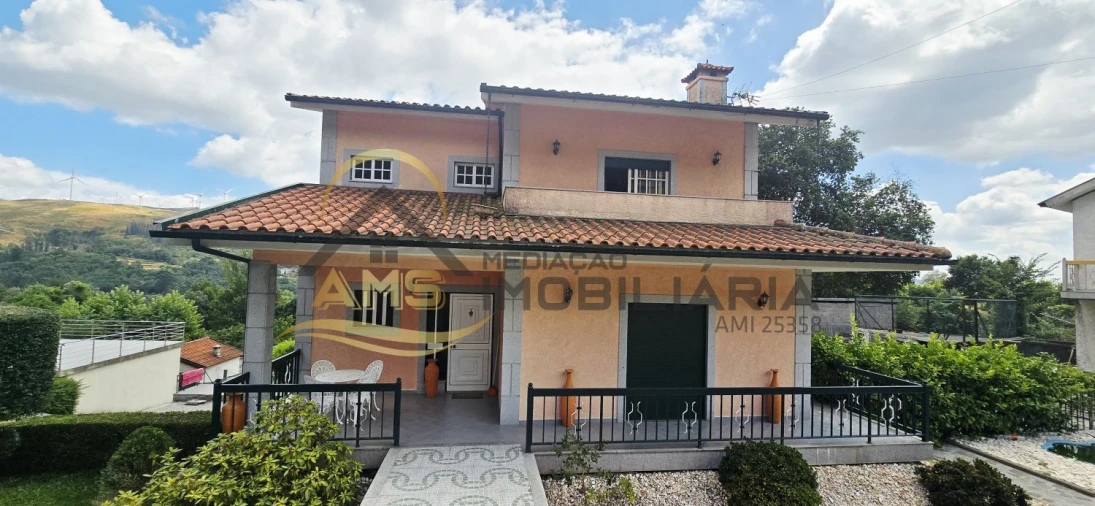 Moradia T4 para Venda em Moreira do Rei e Várzea Cova Foto 12