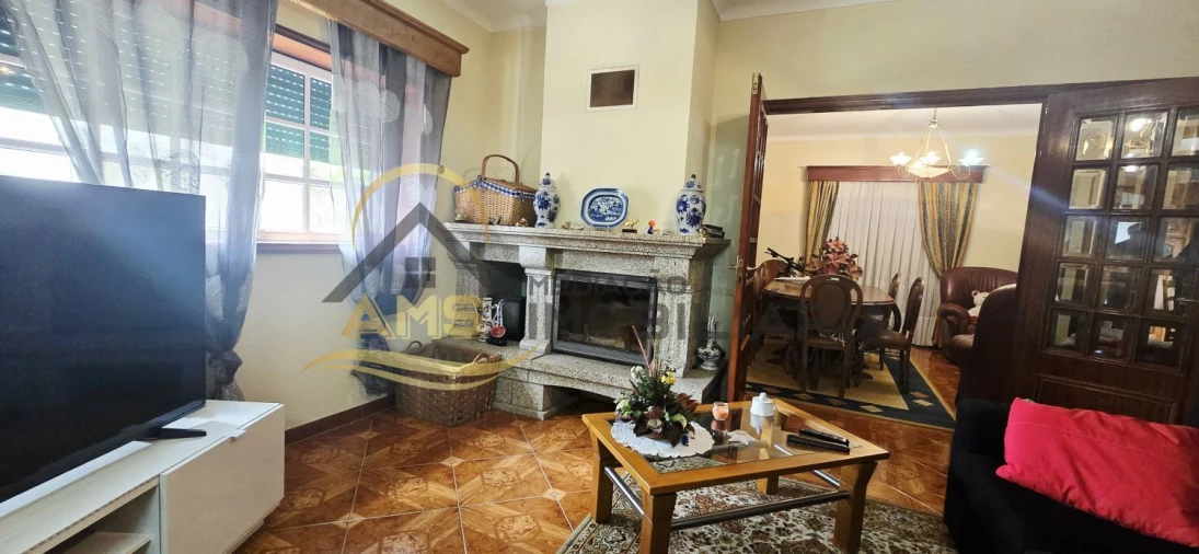 Moradia T4 para Venda em Moreira do Rei e Várzea Cova Foto 25