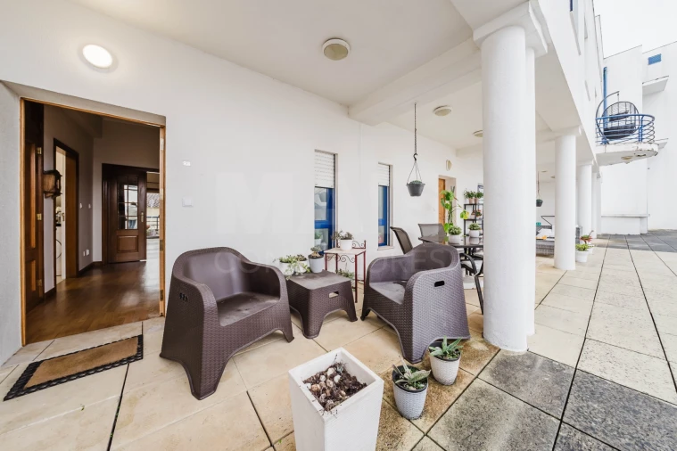 Apartamento T3 para Venda em Bombarral e Vale Covo Foto 2