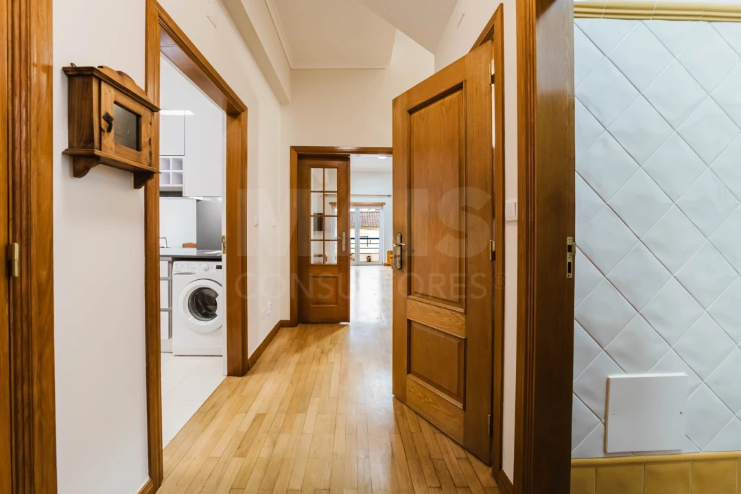 Apartamento T3 para Venda em Bombarral e Vale Covo Foto 3