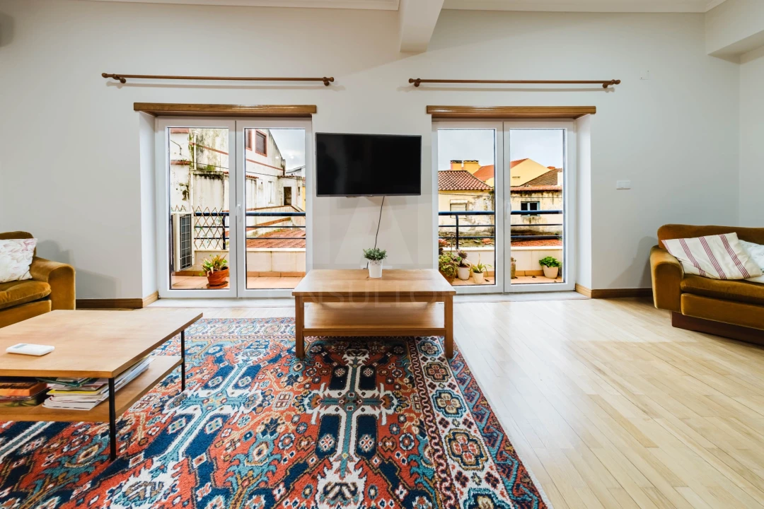 Apartamento T3 para Venda em Bombarral e Vale Covo Foto 9