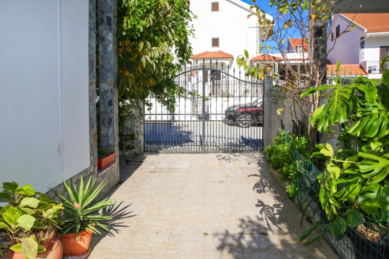 Moradia T3 para Venda em Carregado e Cadafais Foto 9