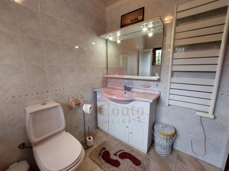 Moradia T3 para Venda em Alfeizerão Foto 25